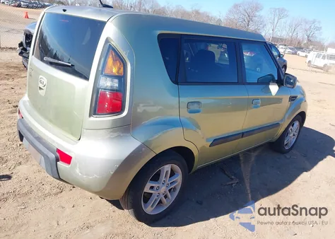 2010 Kia Soul + z USA, uszkodzony, nr VIN KNDJT2A26A7084485